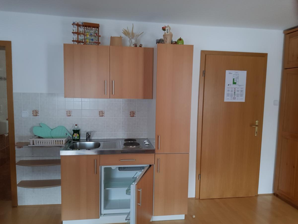 Penzion Pr' Betel Jesenice Ngoại thất bức ảnh